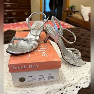 Touch Ups formal heels - silver